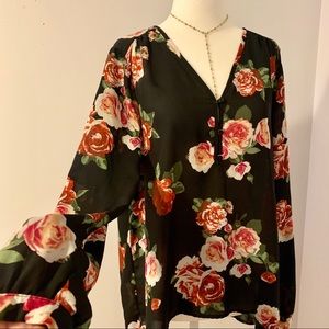 SOLD‼️ Floral Sheer Blouse